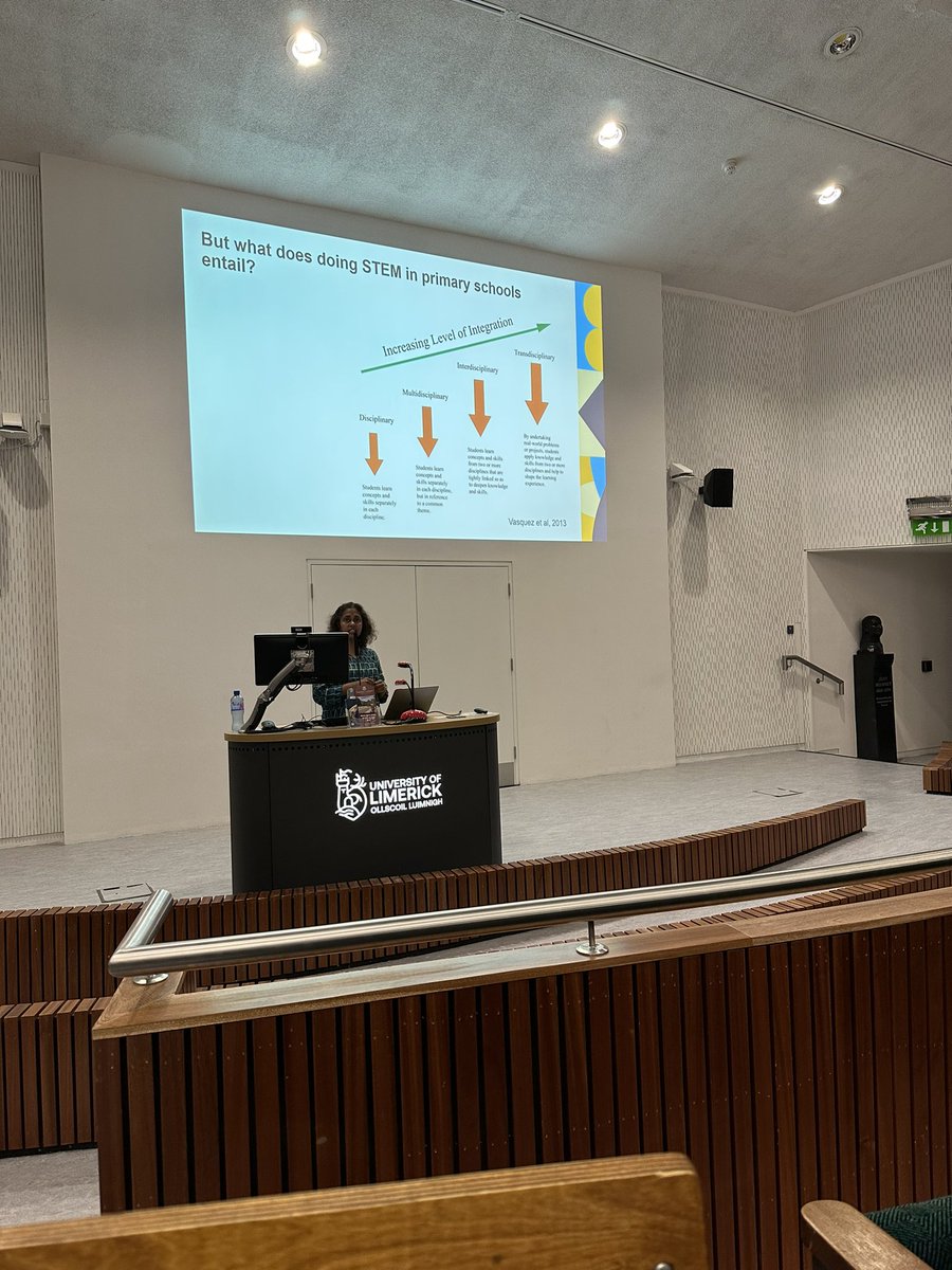 MearaNiamh's tweet photo. Our second keynote of #ALM30 is @HamsaVenkat. We are honoured to have Hamsa here to share her reflections on primary pre-service teachersโ STEM project learning. Another great day ahead! https://t.co/dtzvToRF6C