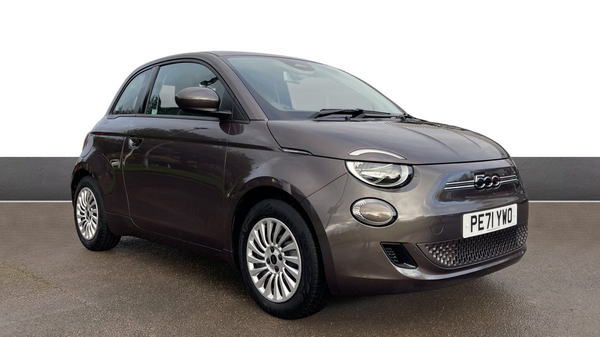 Preston_MP's tweet photo. Preston Motor Park are delighted to offer this lovely Fiat 500e 70-kW Action 24kWh with Parking Sensors in Grey &amp; under 5,000 Miles. (ELECTRIC).

Available at £18,500

Call us on 01772 010 110

#Motorparks #ElectricCar #Fiat500 https://t.co/MASyWHNAKT