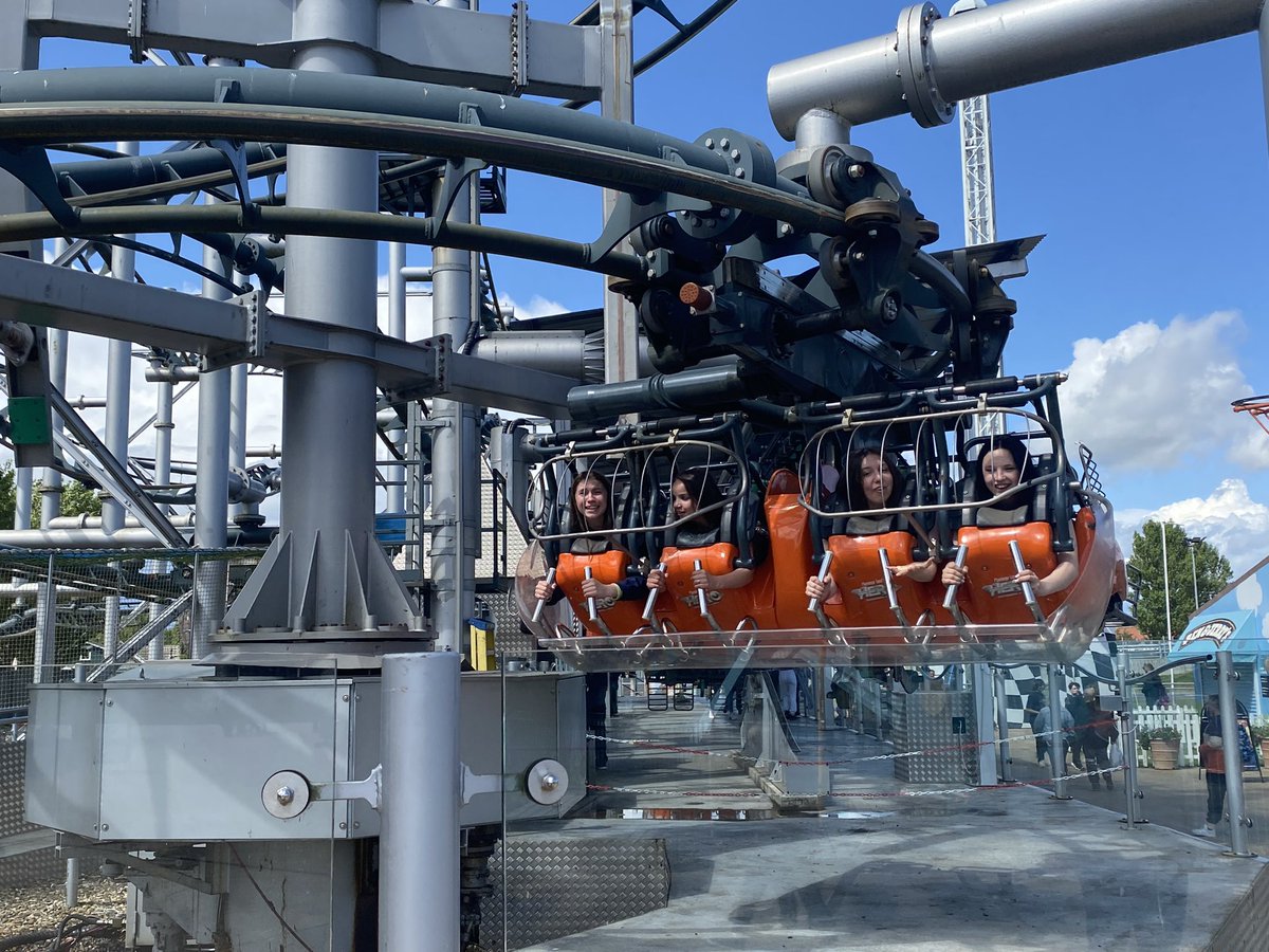 DniproKids's tweet photo. @DniproKids had a great day @flamingolanduk yesterday. A huge thank you to everyone at the park that made it a great day for our kids, and for the nice gifts at the end 😊🇺🇦 https://t.co/d9oGeDro21