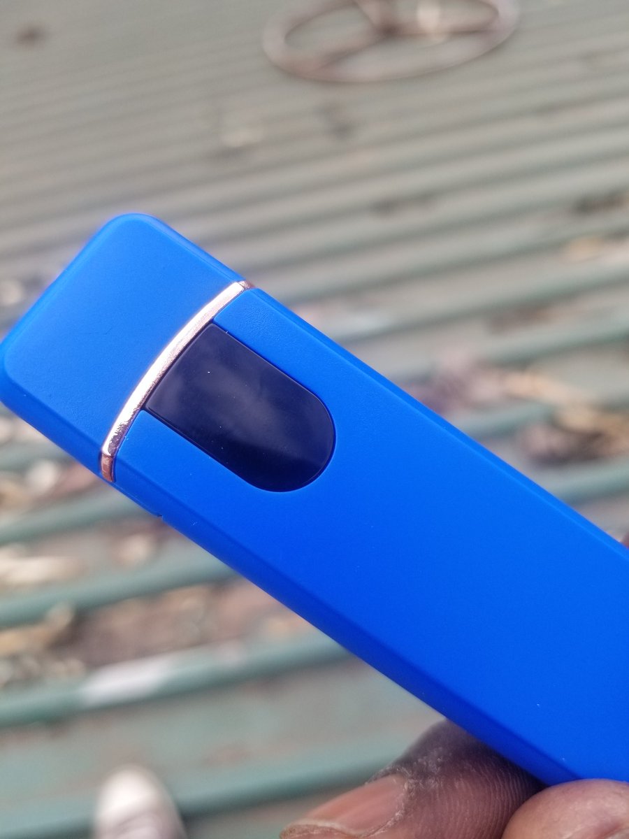 Legit_Marley's tweet image. Rechargeable lighters. 12k each . Btz. Iyi yokha nde sungataye dala 🍁#RT #Lighter #cooltech