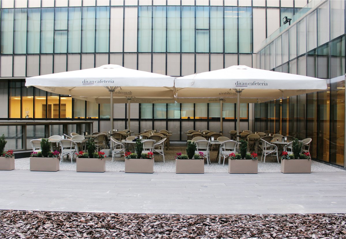 umbrellahousetr's tweet photo. With the Manuel Telescopic Umbrella, you can create a comfortable and stylish shade area in your restaurants.

#Deutschland #unitedkingdom #UnitedStates #Greece #Italy https://t.co/OxoF0yNUQn