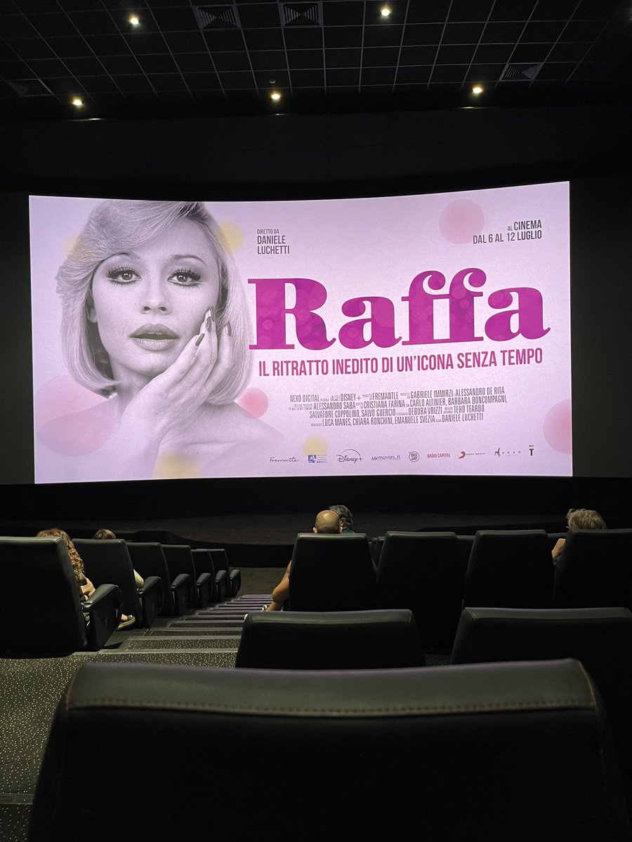 Bellissimo documentario!!! #raffaellacarrà