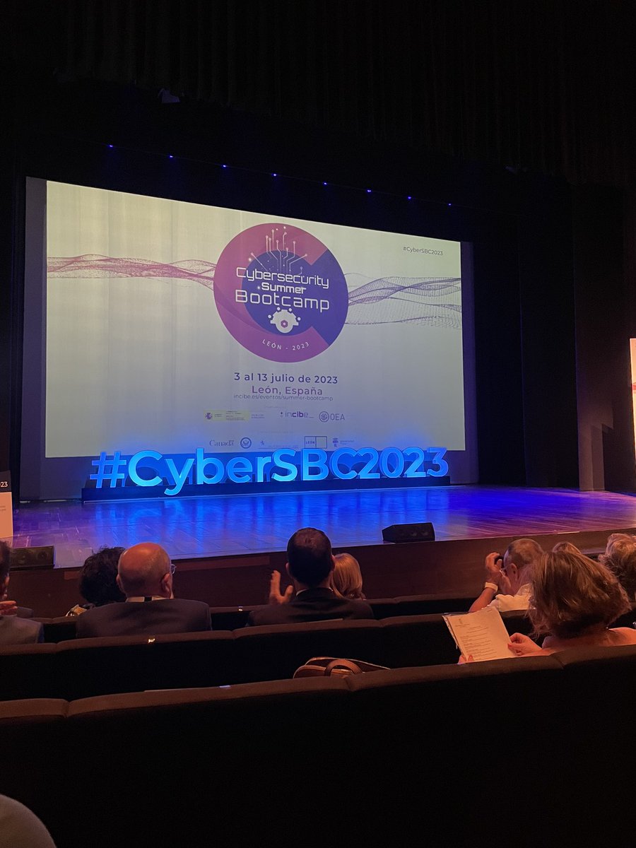 joannaprieto's tweet photo. “El 86% de los expertos en #Ciberseguridad creen que la inestabilidad geopolítica desencadenará una catástrofe cibernética en los próximos años” 

¡A prepararnos! @INCIBE @carmeartigas @sindey_bernal Representamos a Colombia en el 8° #CyberSBC2023 en León, España. #MujeresCyber https://t.co/ffdbMqVvM7