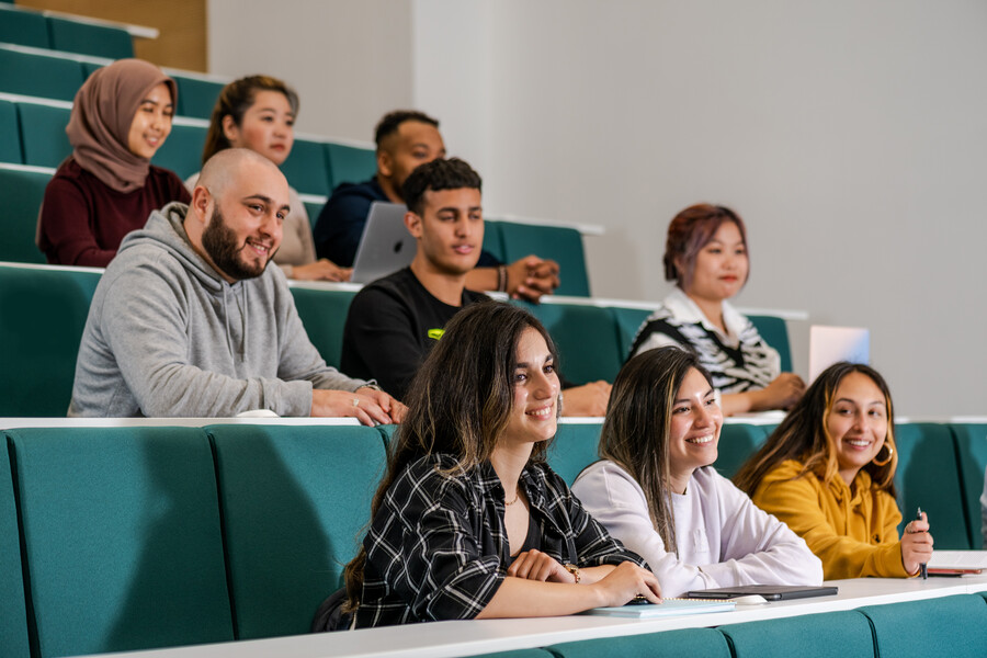 ⚠️ Clearing is OPEN ⚠️

We are now open for Clearing 2023. Make us your uni and discover your degree of difference this September – search our course vacancies, apply online or call us on +44 (0)1202 966777.

Apply for clearing: ow.ly/xRKG50P37gG

#BUProud