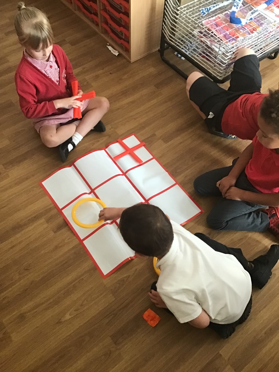 EastwayPrimary's tweet image. Introducing a classic game into our provision today @ReceptionEastw1 #psed