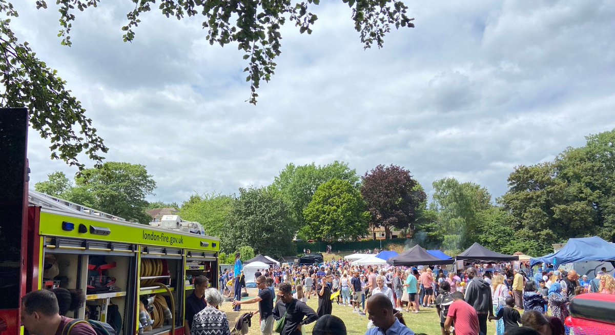 LondonFire's tweet photo. Summer fair season is here! ☀️ We love being invited &amp; spending time with the communities we serve. It's a great opportunity for us to talk to people about the role of a firefighter &amp; give important fire safety advice. 

Come &amp; say hello if you see us at your local summer fair 👋 https://t.co/Vr6akuPvfq