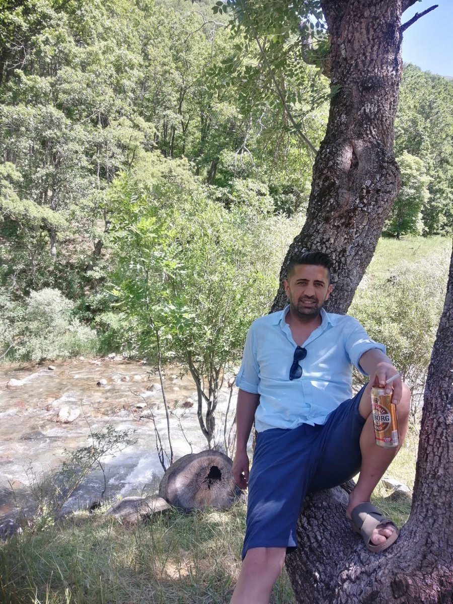 UfukMolu's tweet photo. Tatile devam,dostlara selam https://t.co/aKq8Bw1ybC