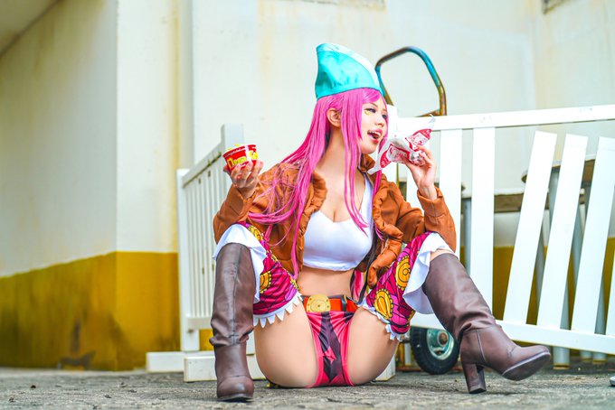 Twitterのコスプレ画像6