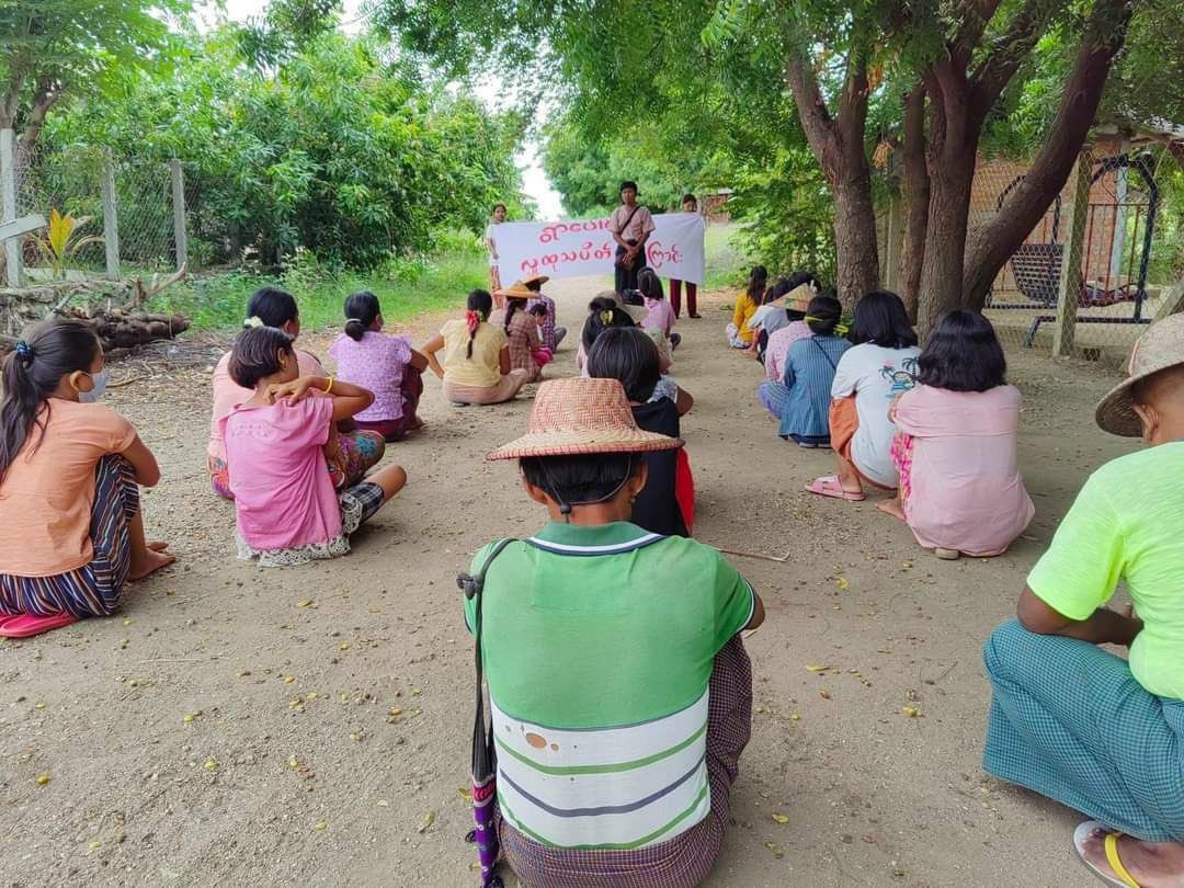 TTFR__Myanmar's tweet photo. Joint forces of pro-democracy villagers of several villages from northern Salingyi township and eastern Yinmarbin township staged a strike against military dictatorship.  #HelpMyanmarIDPs #2023Jul4Coup #WhatsHappeningInMyanmar https://t.co/DZtVbc6Q3x