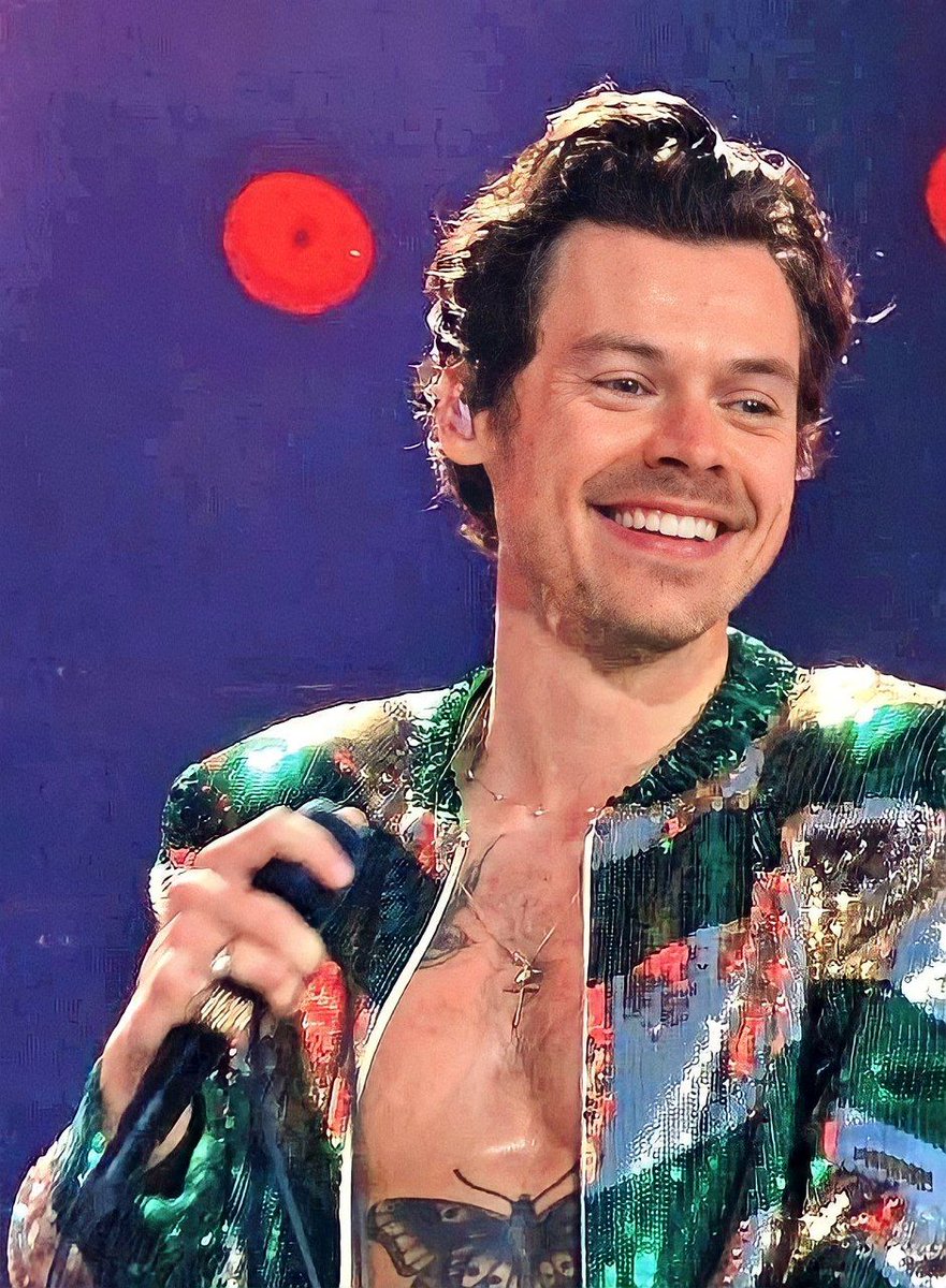 harrydailyposts's tweet photo. so precious https://t.co/AL9HlYjsZl