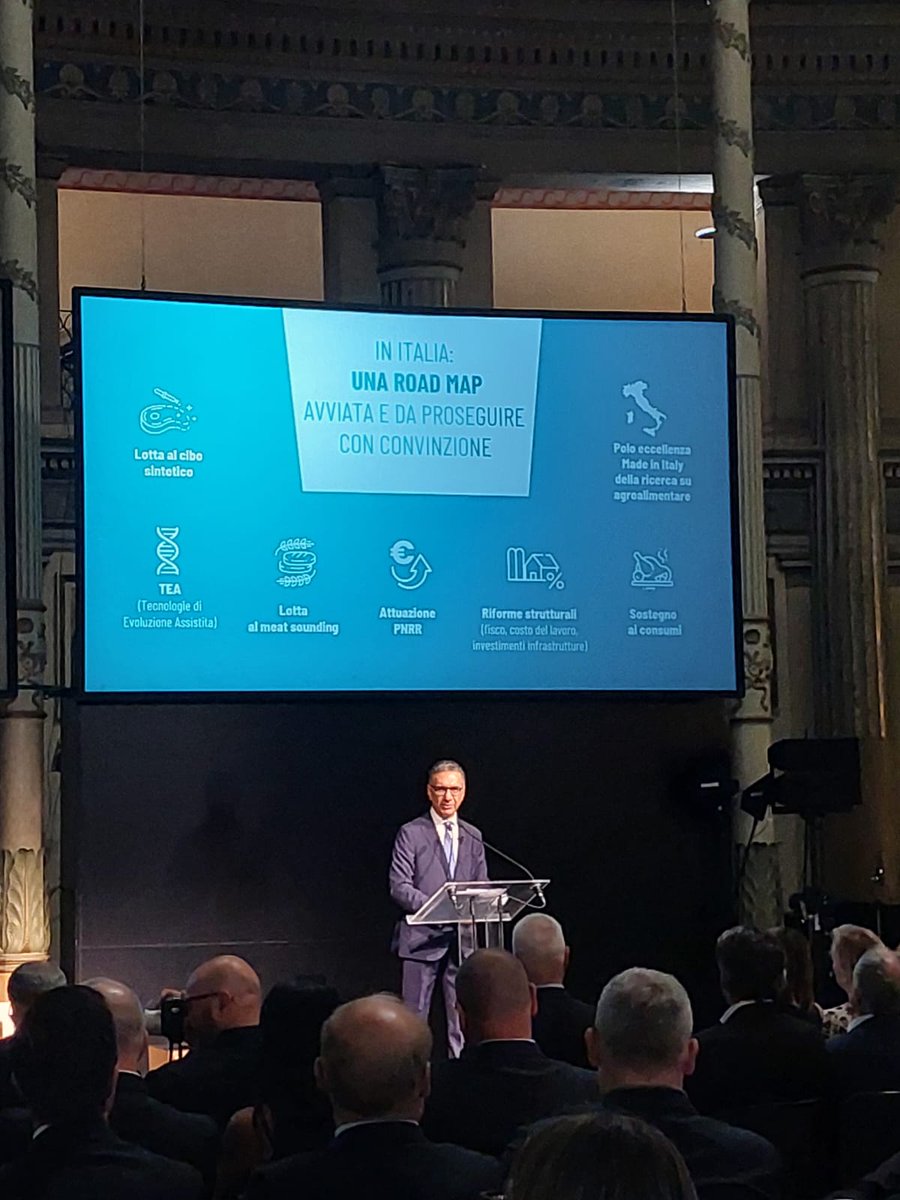 _Unaitalia's tweet photo. Presidente #Forlini su #successiesfide della filiera: bisogna valorizzare le nostre eccellenze anche in campo scientifico con un Polo del #MadeInItaly della ricerca nell’#agroalimentare per essere competitivi nelle sedi che definiscono le policy europee
#AssembleaUnaitalia2023 https://t.co/1DXJHSW7lv
