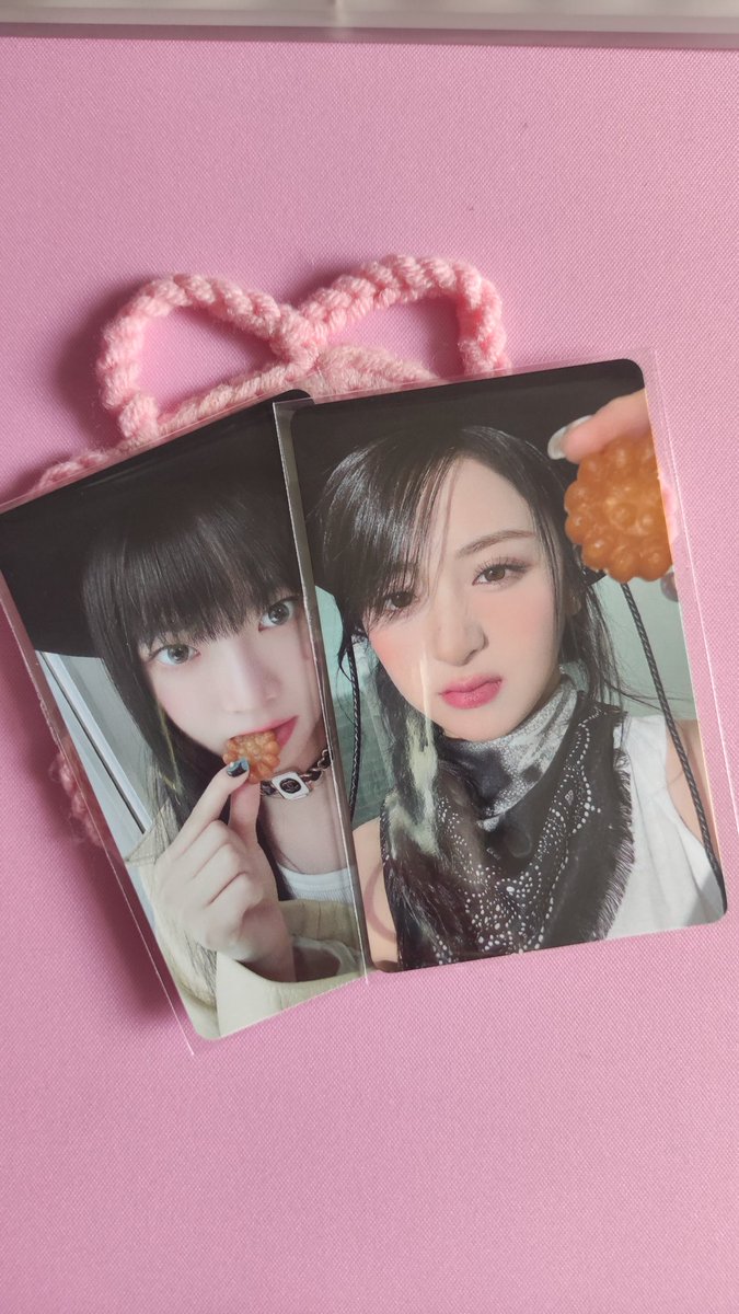 rubyvelvet_'s tweet photo. wts lfb le sserafim ph

assorted le sserafim pcs, mostly weverse album pcs
if sdd for wv albums, i'll give the weverse album for free (posters)
see alt for pbd, sorry for using alt since ang dami kasi 🥹
rcbyt!

wts lfb le sserafim unforgiven chaewon sakura yunjin kazuha eunchae https://t.co/sdhQgimMRB