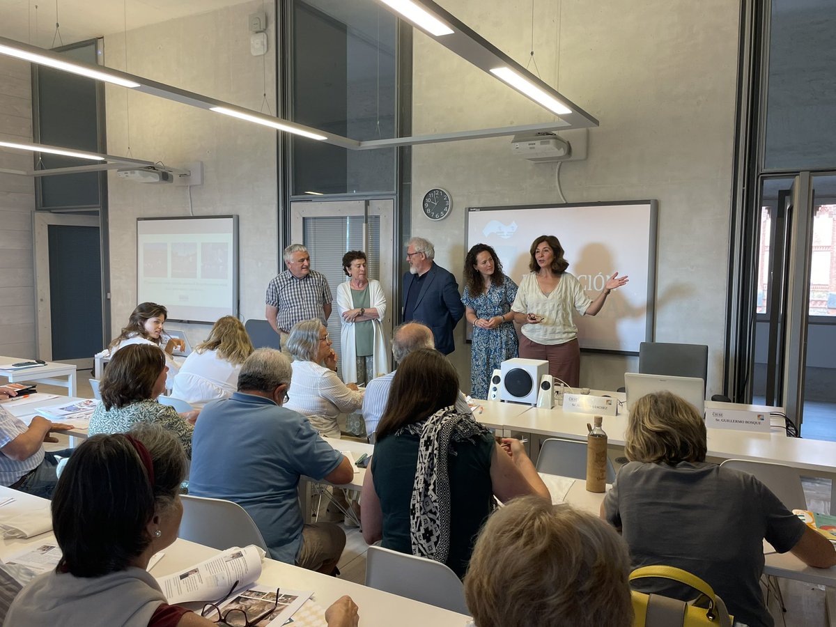 CIESEComillas's tweet photo. 🍉 ¡Está mañana ha dado comienzo el curso de verano de @unican en el CIESE-Fundación Comillas sobre los oficios tradicionales para la construcción y la restauración del patrimonio!
🍉 La inscripción ha sido un éxito y se han agotado todas las plazas.
#cursosdeverano #ciese https://t.co/aWMmCKmaTv