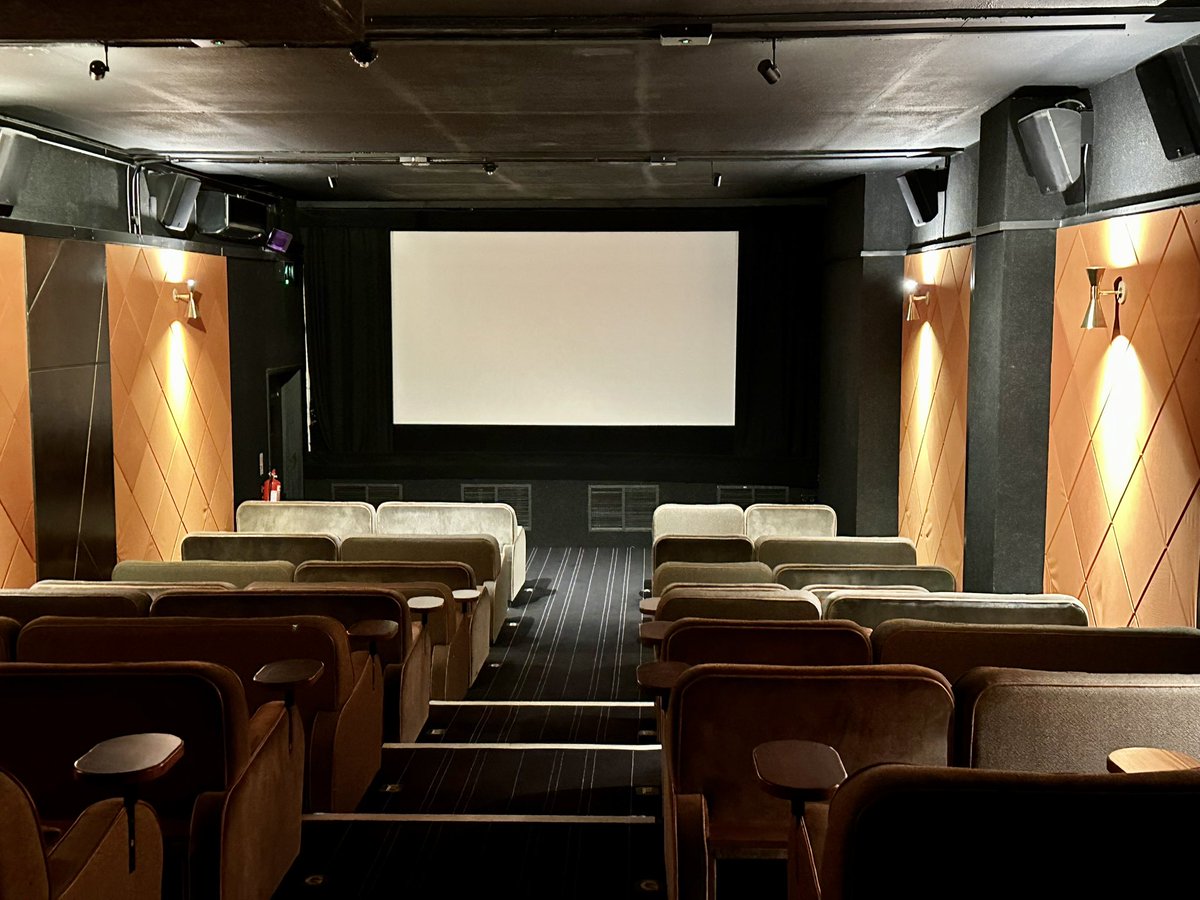Jet-lagged on rainy afternoon in Marylebone… hard to beat the Everyman Theatre.