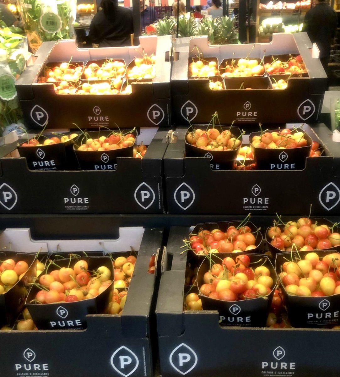 AMSEuropean's tweet photo. La cerise Pure est au rendez vous dans vos commerces 😋👌🏼 #originebelgique🇧🇪 https://t.co/Fuaw0QHXms