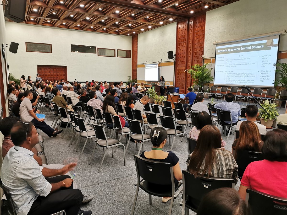 BOleSander's tweet photo. Science Days 👩‍🔬 Great to have so much discussion with colleagues about @irri's Flagships: Direct-seeded rice, Nutrition, Climate-friendly farming and Scaling. Interesting new research and promising achievements 🌾 https://t.co/Dnfuy6EEqF