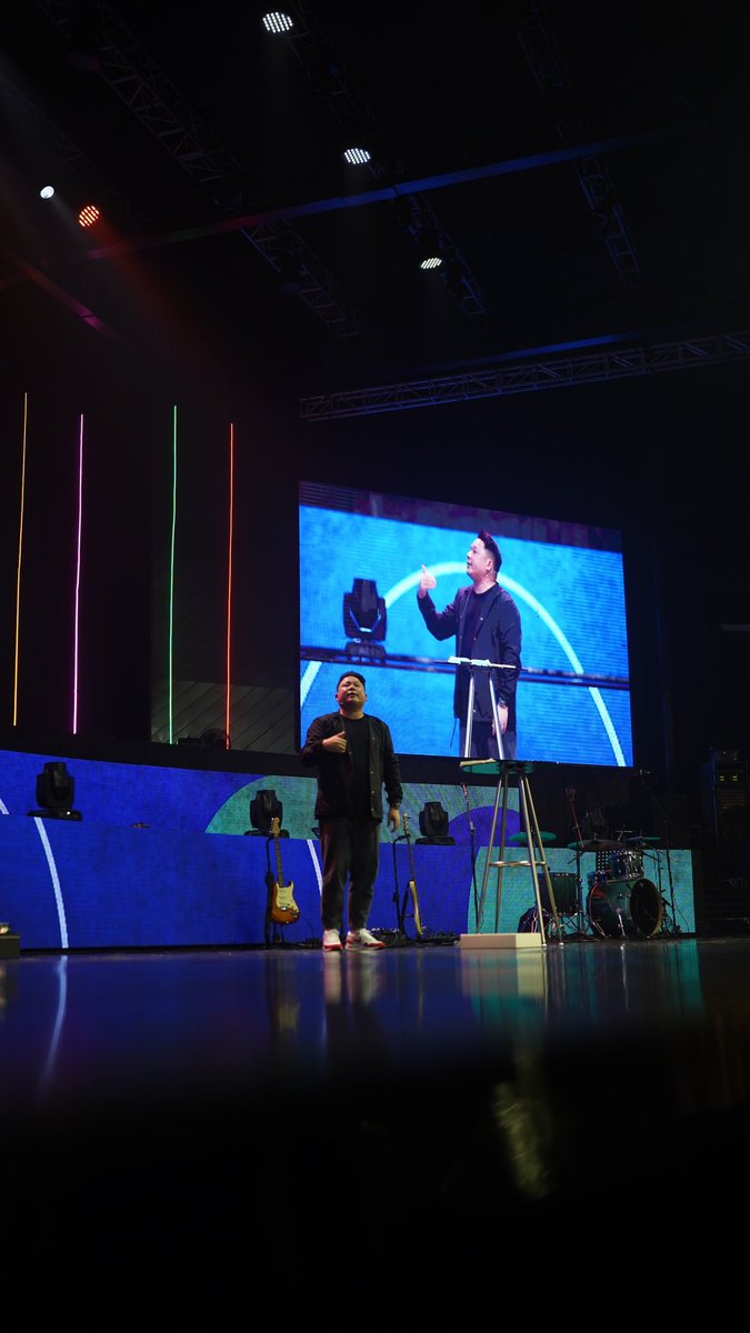 Ayuk, cari hikmat bukan nikmat. <a href="/ifgfJakarta/">IFGF JAKARTA</a> #ifgfjakarta #WisdomSpeaks