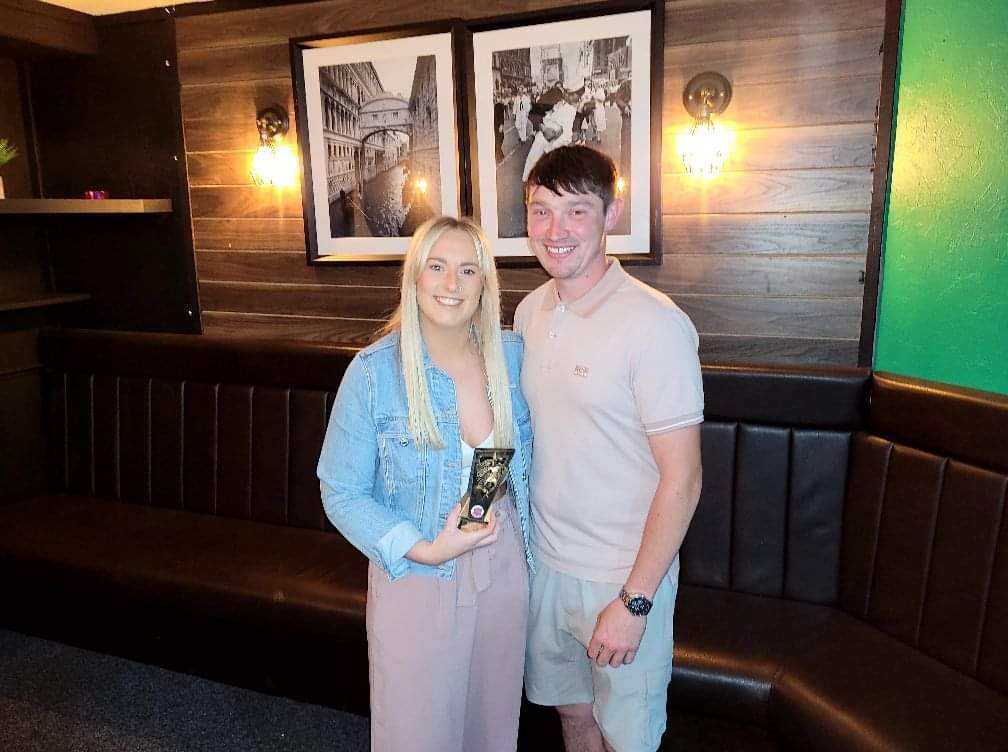 🏆  Our first trophy of the night was awarded to the player who received most Player of the Matches throughout the season.

This was awarded to Midfielder <a href="/LindseyDunbarX/">Lindsey Dunbar</a>  - Sponsored by RGL Garden Services 

Ryan from RGL Garden Services was there to award the trophy.🤝🏻