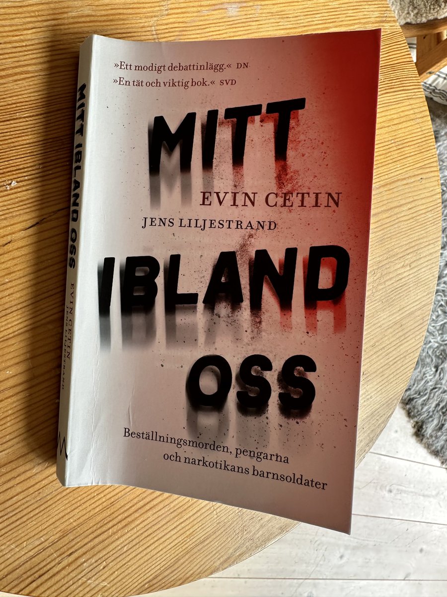 Ska ni läsa en bok i sommar, läs den här.