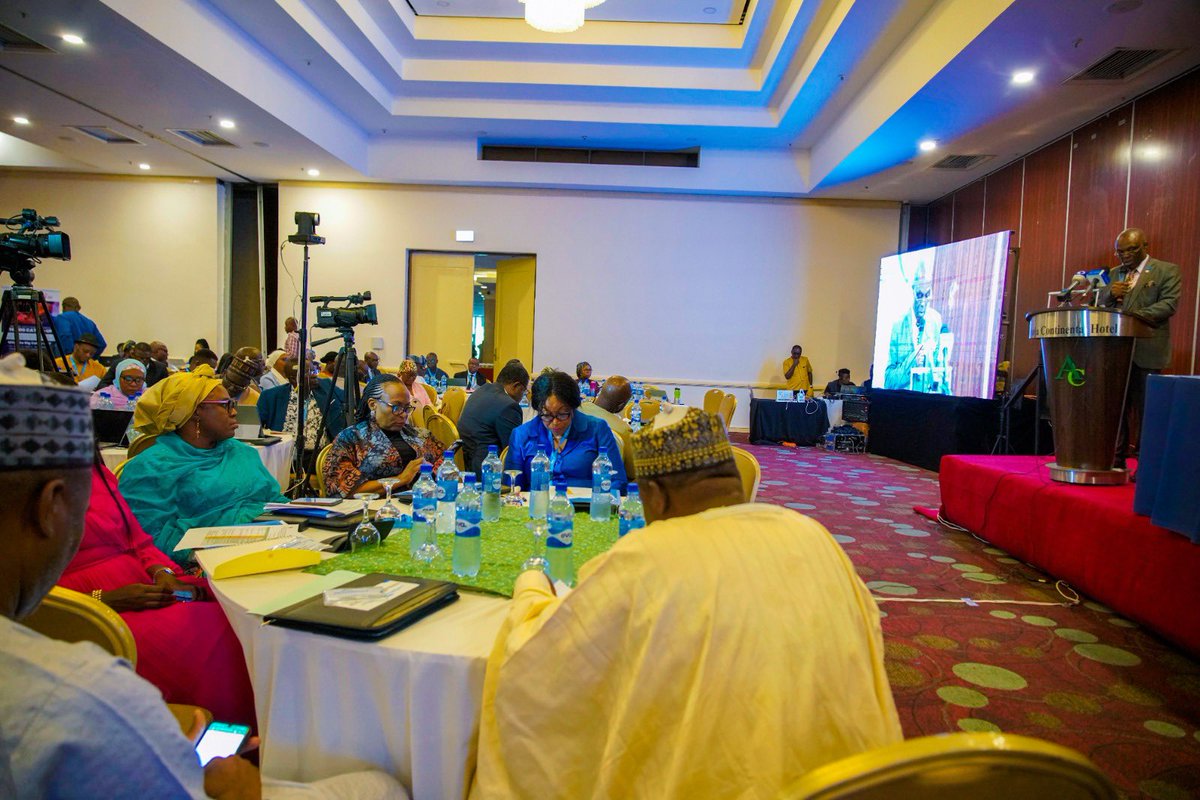 WMulombo's tweet photo. Happening Now: the Joint @WHONigeria @NigeriaGov Stakeholders Feedback Workshop on evaluation of the Country Cooperation Strategy 2018-2022 goes live towards the fourth generation of CCS under the watch of the Special Advisor on Health Presidency 🇳🇬 https://t.co/etE7FH5fn3