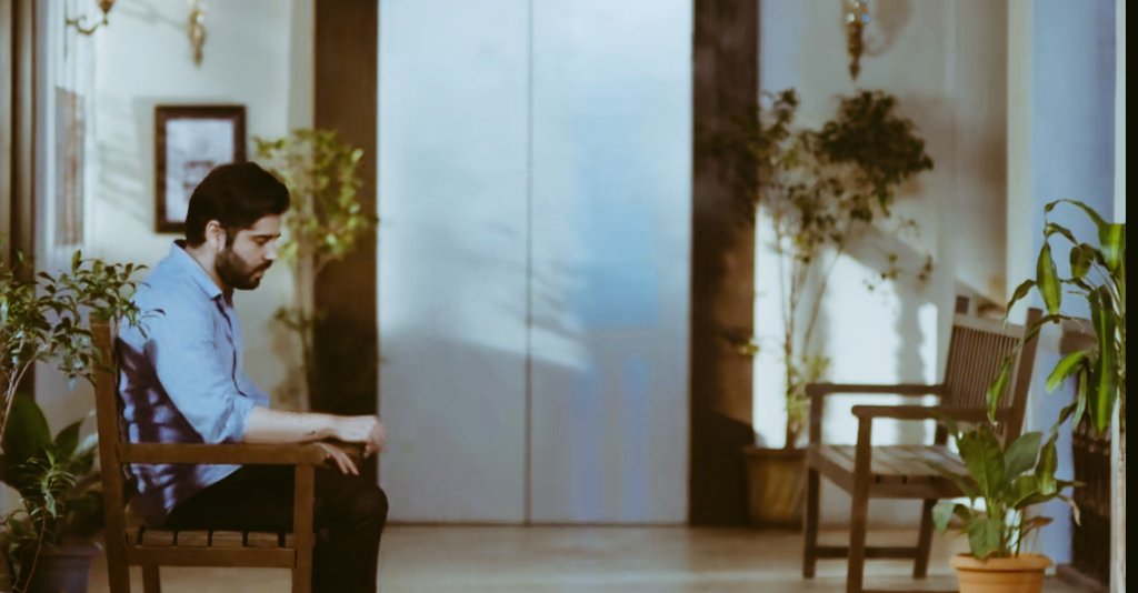 moniluvsfamily's tweet photo. What an AMAZING,BRILLIANT &amp; TERRIFIC  Acting by #KinshukMahajan 🙏👍👏

The Anger with all pain,emotions and that Outstanding Voice modulation 👏👏

Such a Gem of an Actor he is!🙏👍
Such a spellbound Performance 🔥🔥

#PandyaStore
@rahimansari08 @ChoubaySushil
#GauRa #KinSh https://t.co/ZDTItOYsbb
