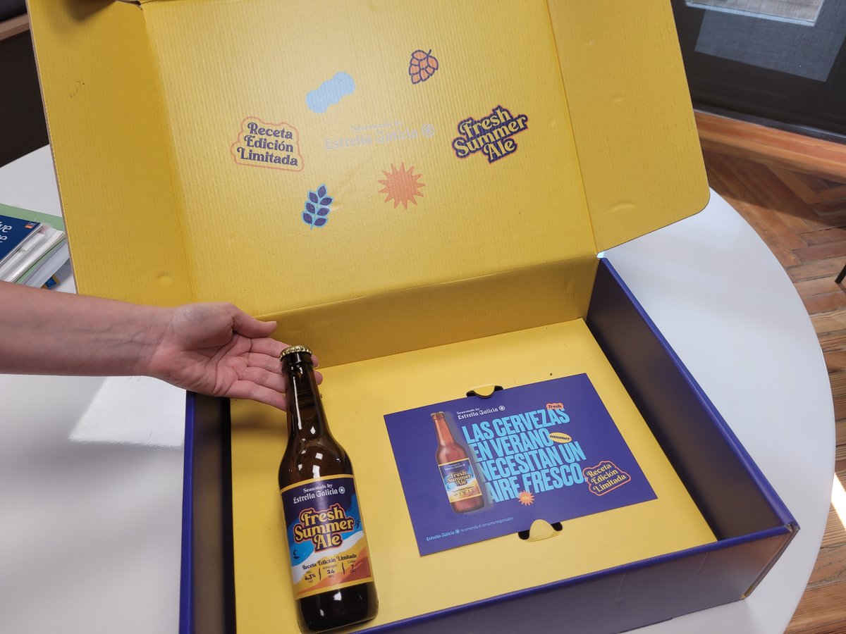 Archetype_ES's tweet photo. 🍻@estrellagalicia inaugura el verano con la primera de sus #SeasonalsEG: #FreshSummerAle es una edición limitada creada por su maestro cervecero, que ha elaborado una American Pale Ale suave, lupulada y, sobre todo, muy refrescante.
Via @mkdirecto
https://t.co/MeSgUKY7YX https://t.co/wURLaZp3J4