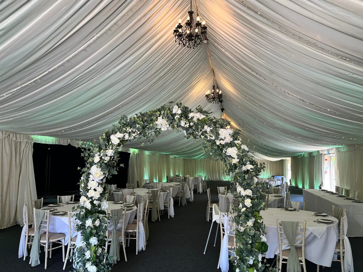 Stunning green and white drapes dressed on Chiavari chairs complimented with a 
gorgeous eucalyptus arch by the super talented @Extravorganza 

#suffolkwedding #suffolkweddingvenue #weddingvenuesuffolk #weddingplans #weddingideas #weddingplanning #allmanorofevents #weddinginspo