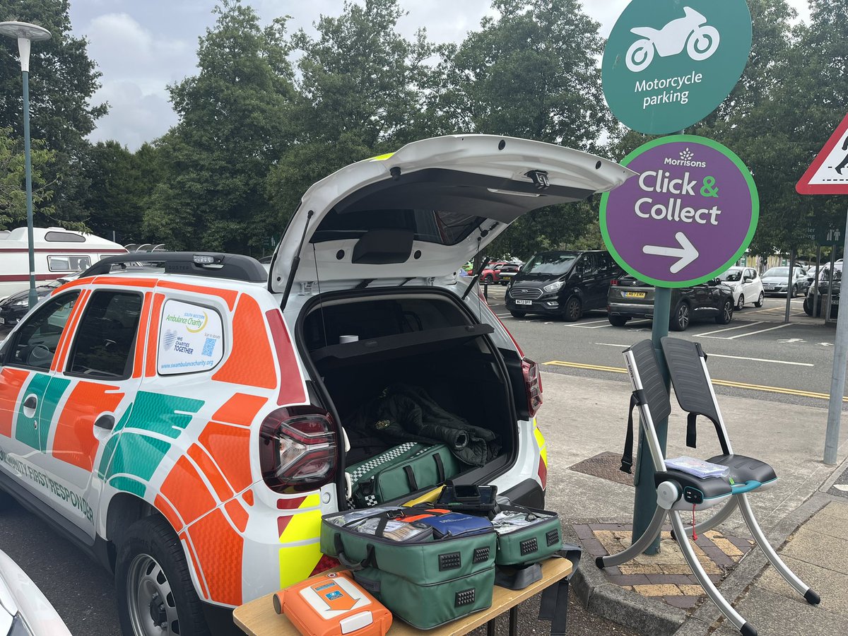 Another day with <a href="/Morrisons/">Morrisons</a> celebrating the #NHS75 birthday this time at the Outland road Plymouth store. We are also at Kingsbridge and Totnes stores today <a href="/NHSCharities/">NHS Charities Together 💙</a> <a href="/Will_SWASFT/">Will Warrender</a> <a href="/swa_charity/">South Western Ambulance Charity 💚💙</a>