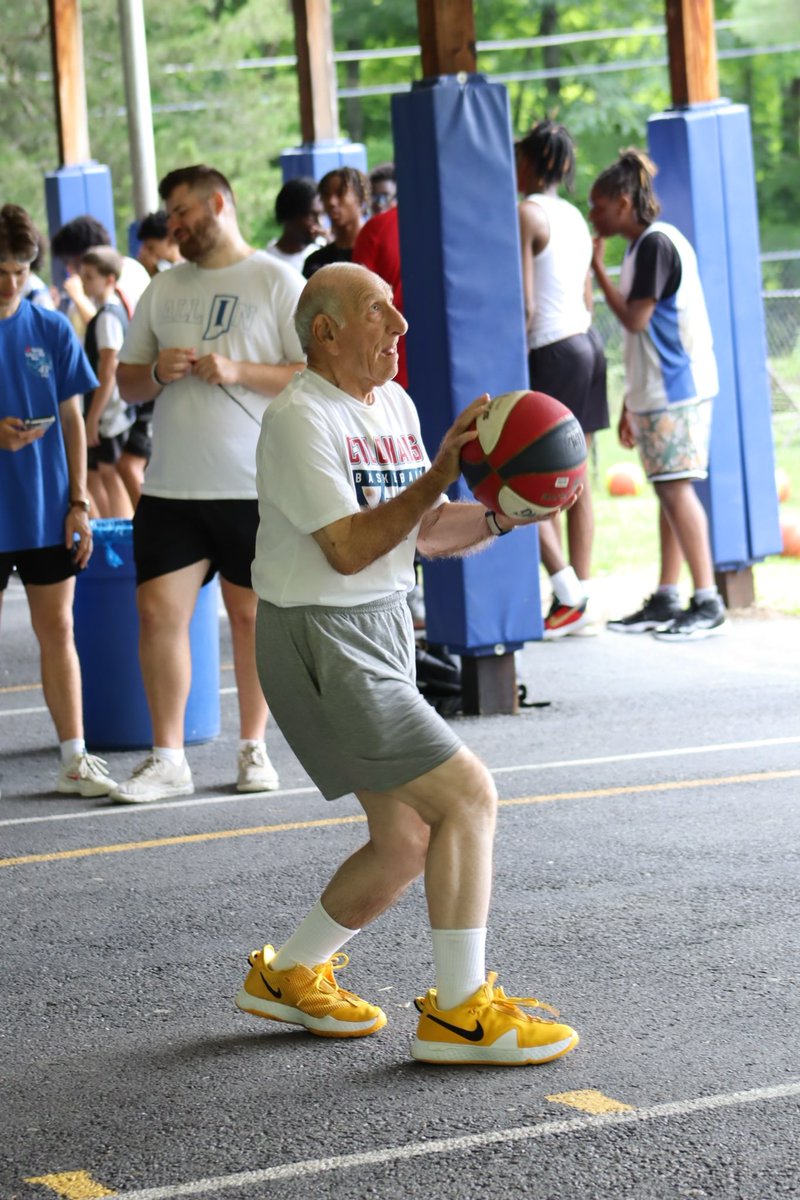 Happy 4th of July from the Poconos and our legendary Coach ‘Toody’ Cirincione 🇺🇸