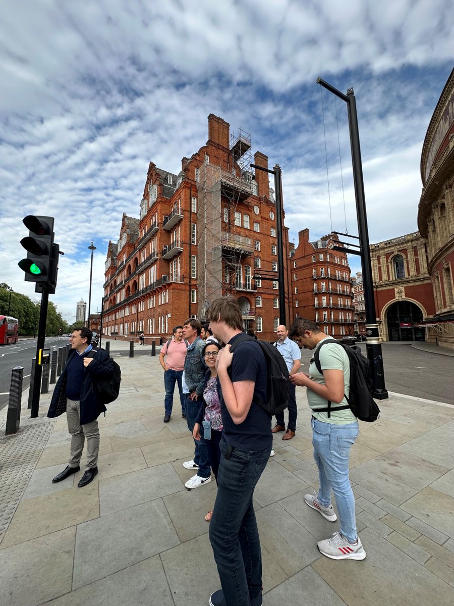 hybridneuro's tweet photo. 📷 What a fantastic day! Went on a short #citytour after our progress  meeting and discovered so many hidden gems. Here are some snapshots from  our adventure. Enjoy! https://t.co/M7ZfF6kuj6
