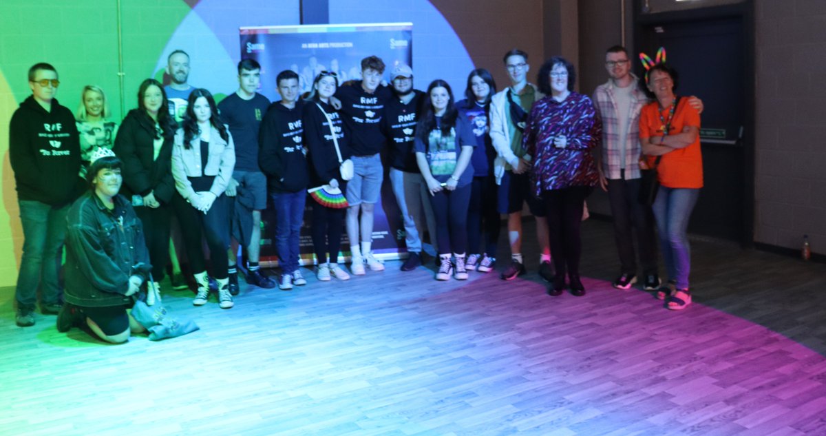 arts_afan's tweet image. On Saturday, in support of NPT's first Pride, we screened our film 'Same But Different' and so proud that it was the first film to be shown in the newly restored @ThePlazaYMCA
A heartfelt thank you to everyone who attended.  A community pulling together😀🎬📷 🏳️‍🌈🎥
#charitytuesday