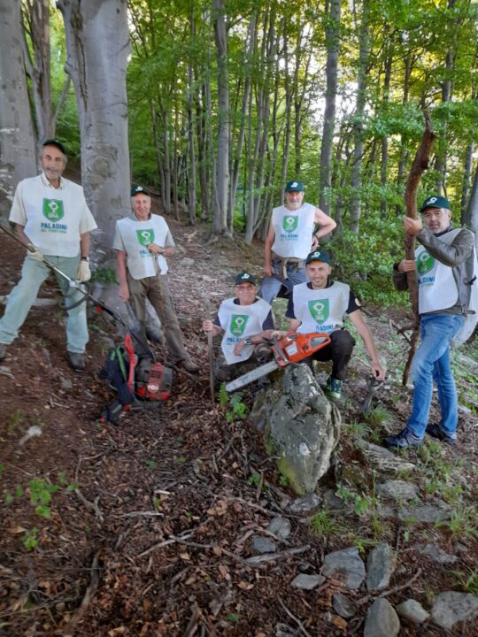 FACEforHunters's tweet photo. 🌱📯 #Hunters #RestoreNature !

🇪🇺 #BiodiversityManifesto: An exemplary project this time comes from Italy! 🇮🇹 Hunters clean up🗑the environment #ForNature – contributing to healthier habitats for wildlife. 🐦🦌🐇🌿

👍 Thank you for your great conservation work!

📌 More: https://t.co/SPhbGaTz4v