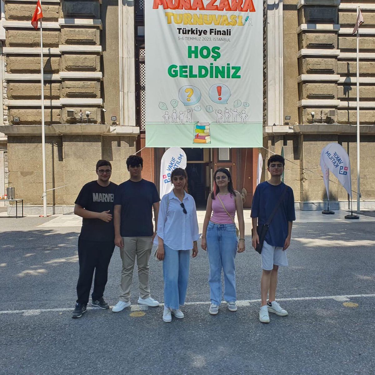 (AKFEN) PROF.DR.ABDULKADİR KARAHAN FEN LİSESİ tweet media