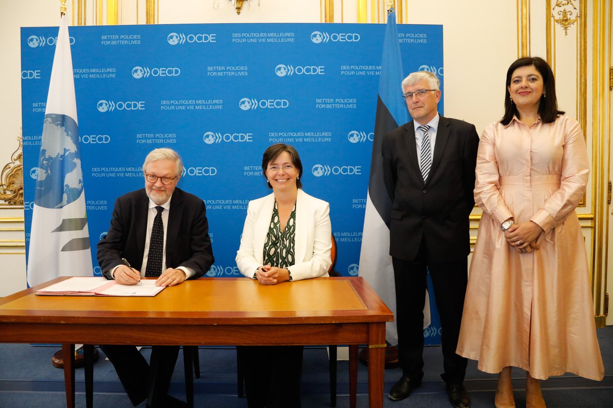 A celebratory day as Estonia joins the OECD DAC as its 32nd member, after a significant period of expansion and investment in its development co-operation activities, programs and system. My comments: bit.ly/estonianaccess…
