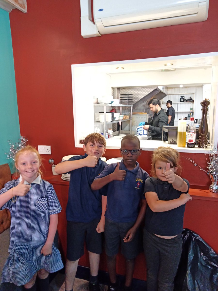 MrKSGC's tweet photo. What a fantastic and scrumptious time we had at Yaprak Turkish restaurant. A huge thanks to all the staff that gave our children such a unique experience @MrGSGC #SGCWOW #SGCGeography #SGCHistory #SGCDT https://t.co/NLCxJGAevo