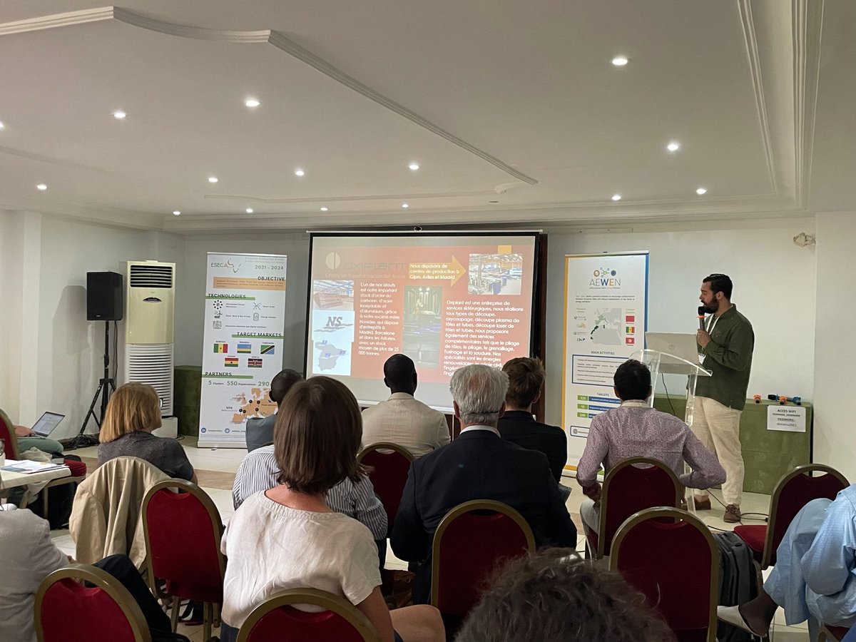 FEMETALiNDUSTRY's tweet photo. La representación asturiana ha estado protagonizada en primer lugar por @oxiplant, que ha presentado quiénes son y cuál es su principal actividad, así como los objetivos que tienen en el mercado y con el proyecto @ESECA_COSME https://t.co/ggQZVUCIHb