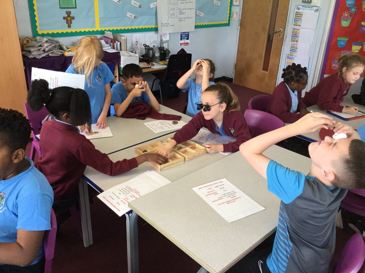 Year3HolyFamily's tweet photo. We enjoyed our fossil workshop this morning! https://t.co/rWFoUVEgUN