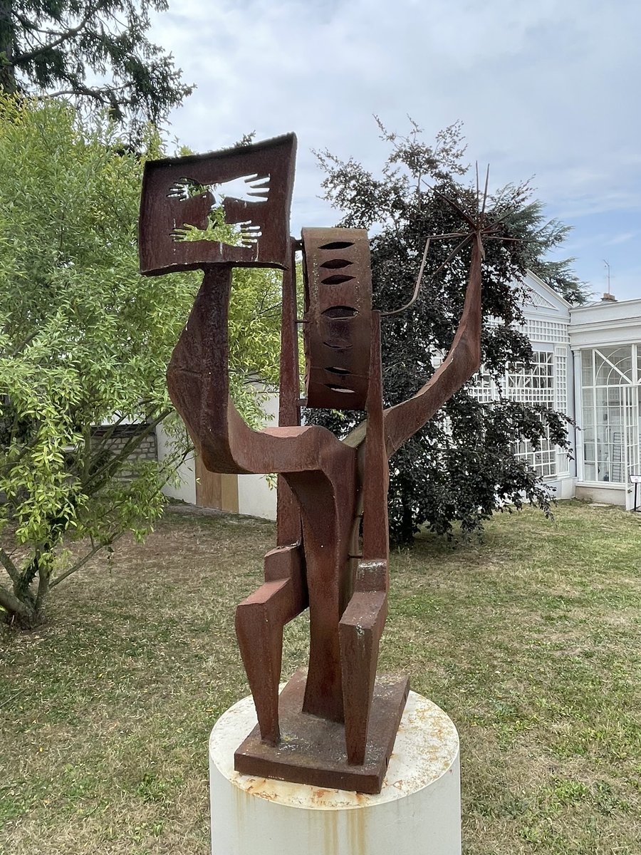 gmagnus's tweet photo. Here in Conflans and reminded of @markcousinsfilm https://t.co/OPVOkWckWv