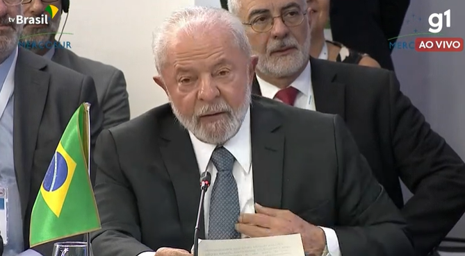 g1 on Twitter: "Ao assumir presid&ecirc;ncia do Mercosul, Lula defende resposta ' r&aacute;pida e contundente' para acordo com Uni&atilde;o Europeia =>  https://t.co/cz7lO8r7g9 #g1 https://t.co/xzIuLlg0aF" / Twitter