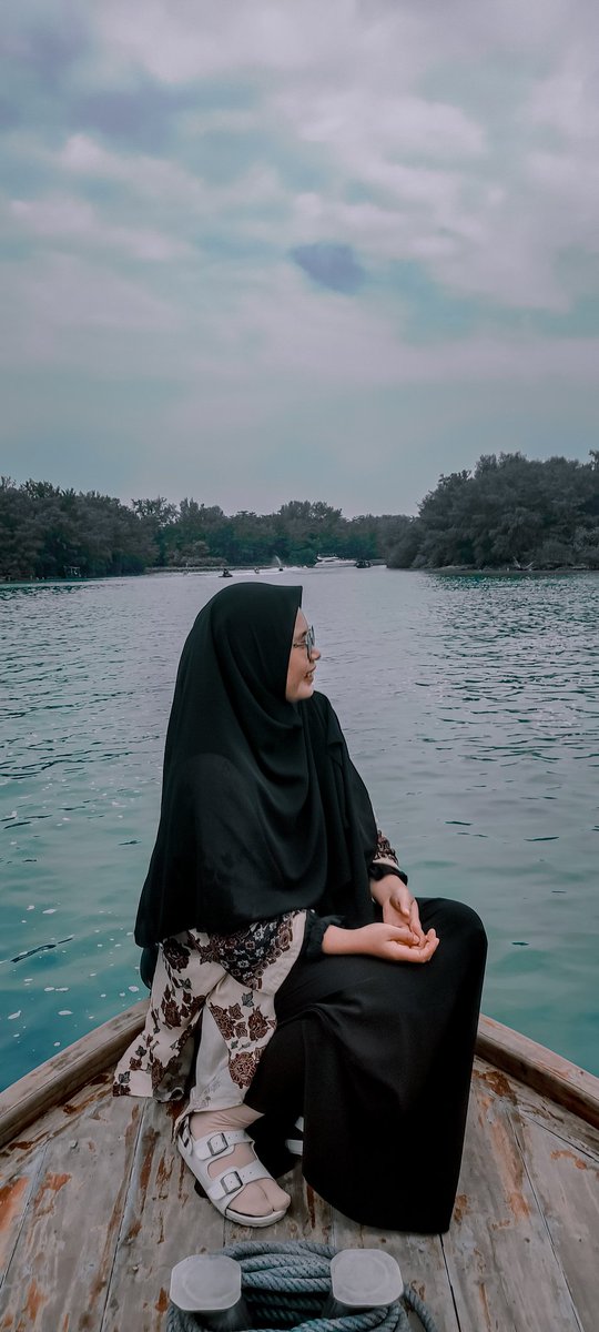 haiimatcha's tweet photo. Masyaallah, indah banget ciptaan-Mu 😊
📍Pulau Pramuka, Kep. Seribu https://t.co/wyPZo2NmA2