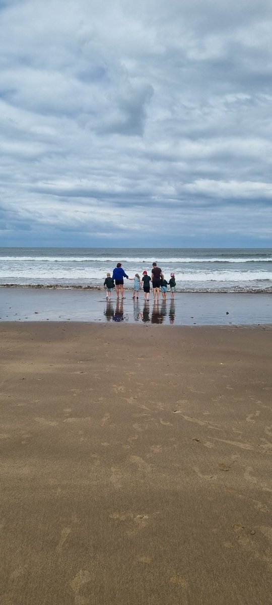 WCofESLT's tweet photo. We had a lovely time at the seaside in Whitby today! The weather was great - though the sea was a little cold! We have some very tired @WCofE_Elm children now though! #WentworthEdVisits 🌊🐚 https://t.co/3Km5ABq8f9