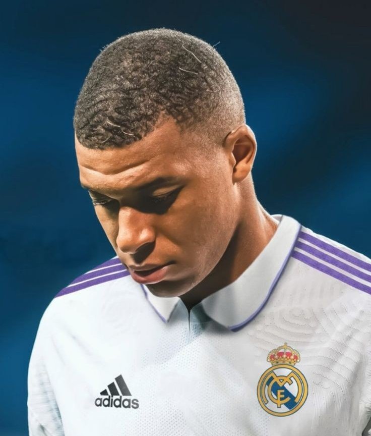 2007:Real Madrid Couldn't sign CR7

2008:Real Madrid Couldn't sign CR7

2009:Cristiano says to roonie: He is Happy at Man utd. But goes to real madrid.

2021:Real Madrid Couldnt sign Mbappe

2022:Real Madrid couldn't.

2023:He Says He is Happy At PSG, Do you think he will go.