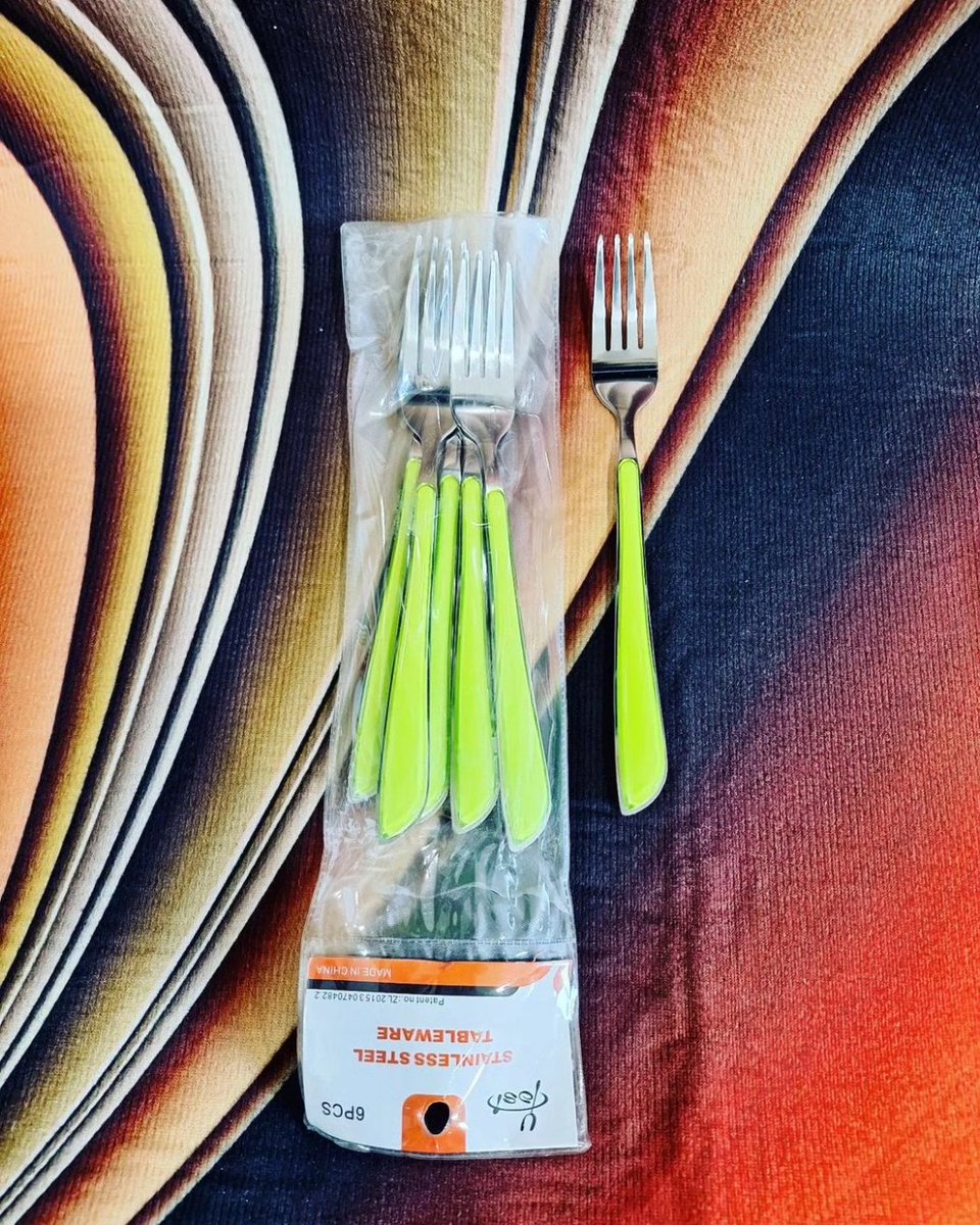 htsplus's tweet photo. From classic to modern designs, having quality spoons in your kitchen sets the tone for a great meal.

#htsplus #tablespoons #abujagrocery #QualityTableSpoons #AbujaTwitterCommunity https://t.co/JxKxoixQub