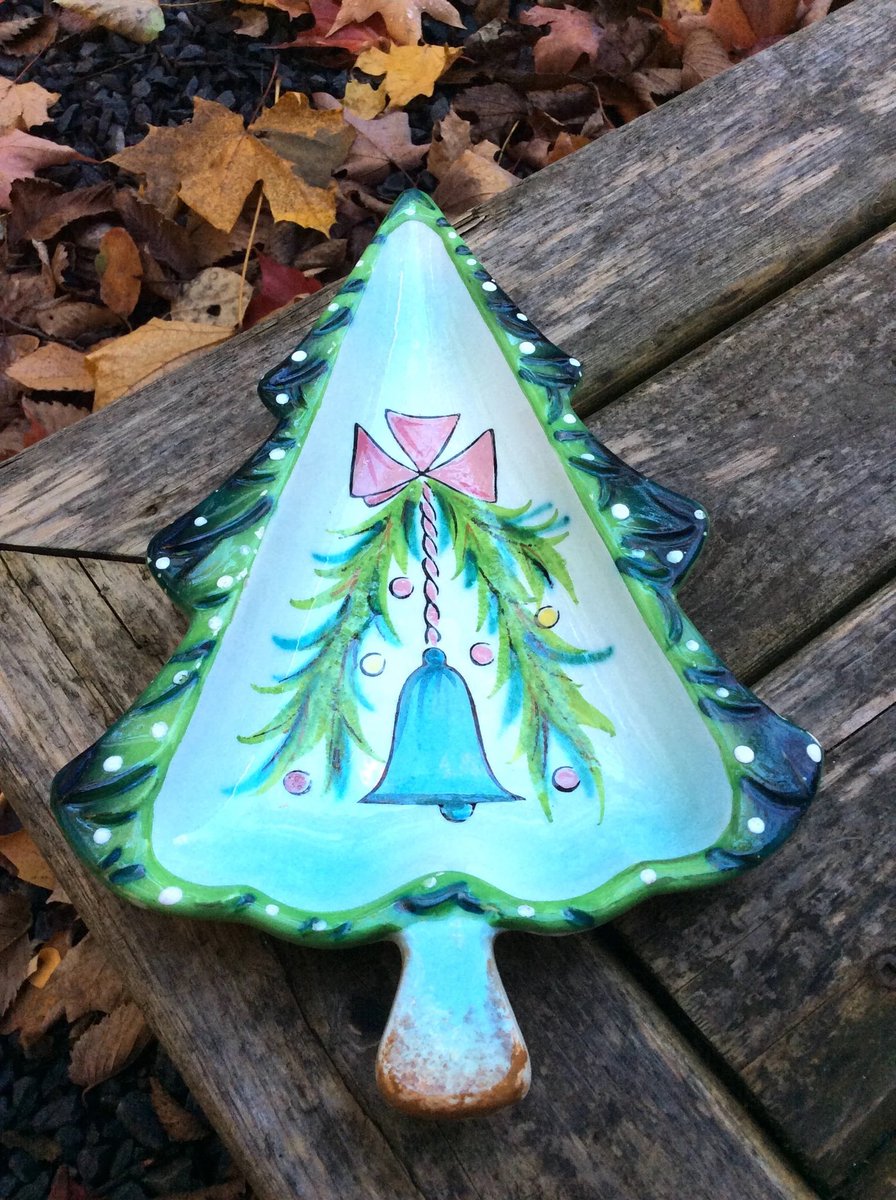 GothicGlass's tweet photo. CA$40.00
Christmas in July sale, Vintage Holt Howard Tree candy dish, #holthowardforsale #holtHoward #vintageChristmas #Candy available from
VintageVigo etsy #etsysale #etsyvintage #christmasinjuly #etsychristmasinjuly https://t.co/5V4Hrwq7CO