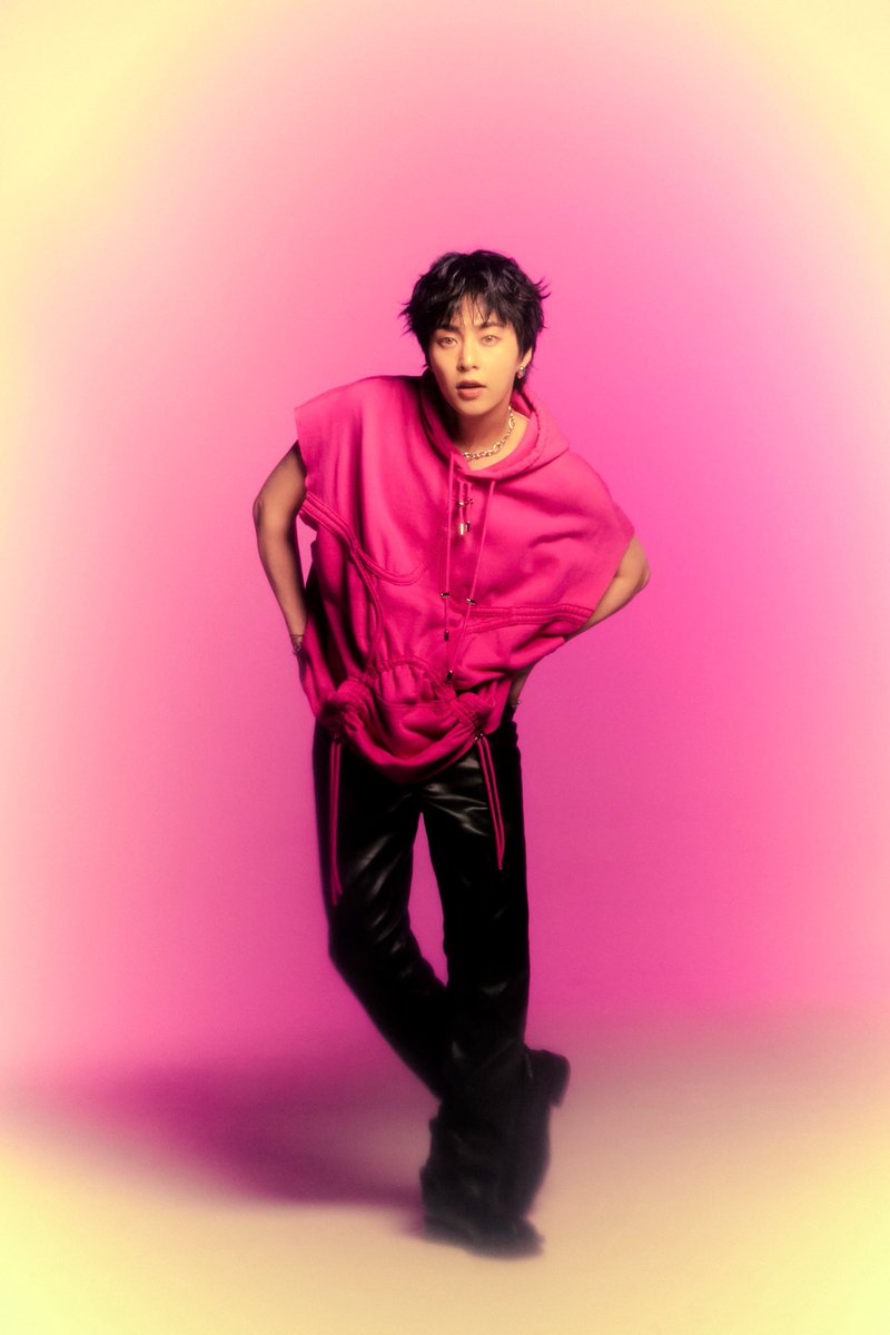 xiumin pics tweet media