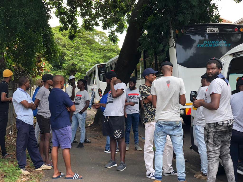 xuberaird's tweet photo. “I was truly humbled by a surprise visit from @umsinsimovement members. It’s always comforting to know that one is not alone in this journey.

Revolution is a process!” Xolani Dube

Kholeka Gcaleka  Julius Malema
Paul Mashatile SANDF #VVIPProtection Sizwe Nhlanhla Lux Maimane https://t.co/aP7QEbmxvU
