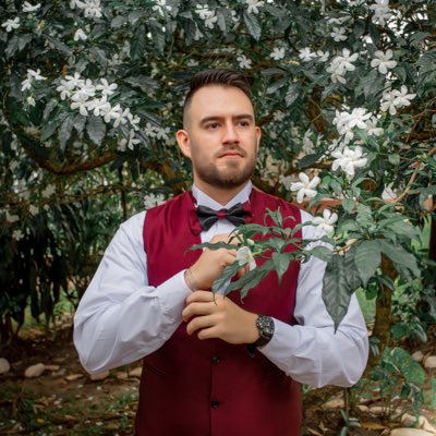 arope_14's tweet photo. #NuevaFotoDePerfil https://t.co/AQHAPkfjpv