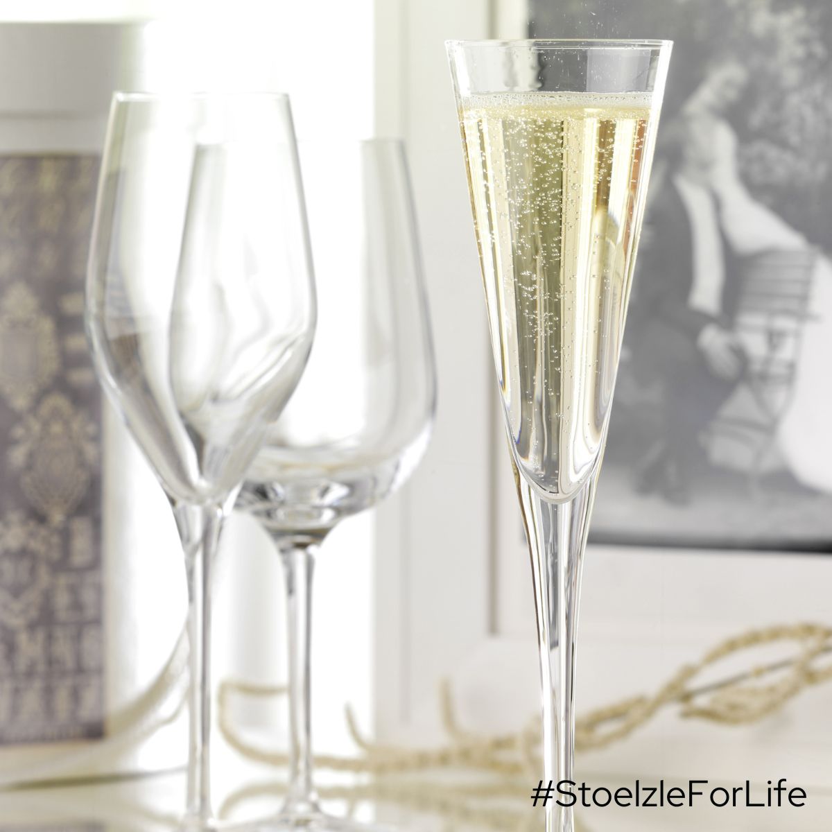 StolzleUSAGlass's tweet photo. Sip, swirl, and sparkle with wine glasses! ๐ทโจ Let the aromas enchant your senses and the flavors ignite your palate. Cheers to the magic that resides in every glass!
More smiles on more faces
#StoelzleForLife #BornInFire https://t.co/uY5VvQtldo