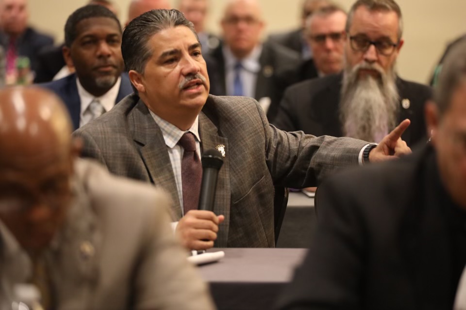 Teamsters's tweet image. TEAMSTERS NATIONAL COMMITTEE BACK TO THE GRIND

July 4 has arrived. And @UPS has less than 24 hours to reach tentative agreement for a new contract...
#1u