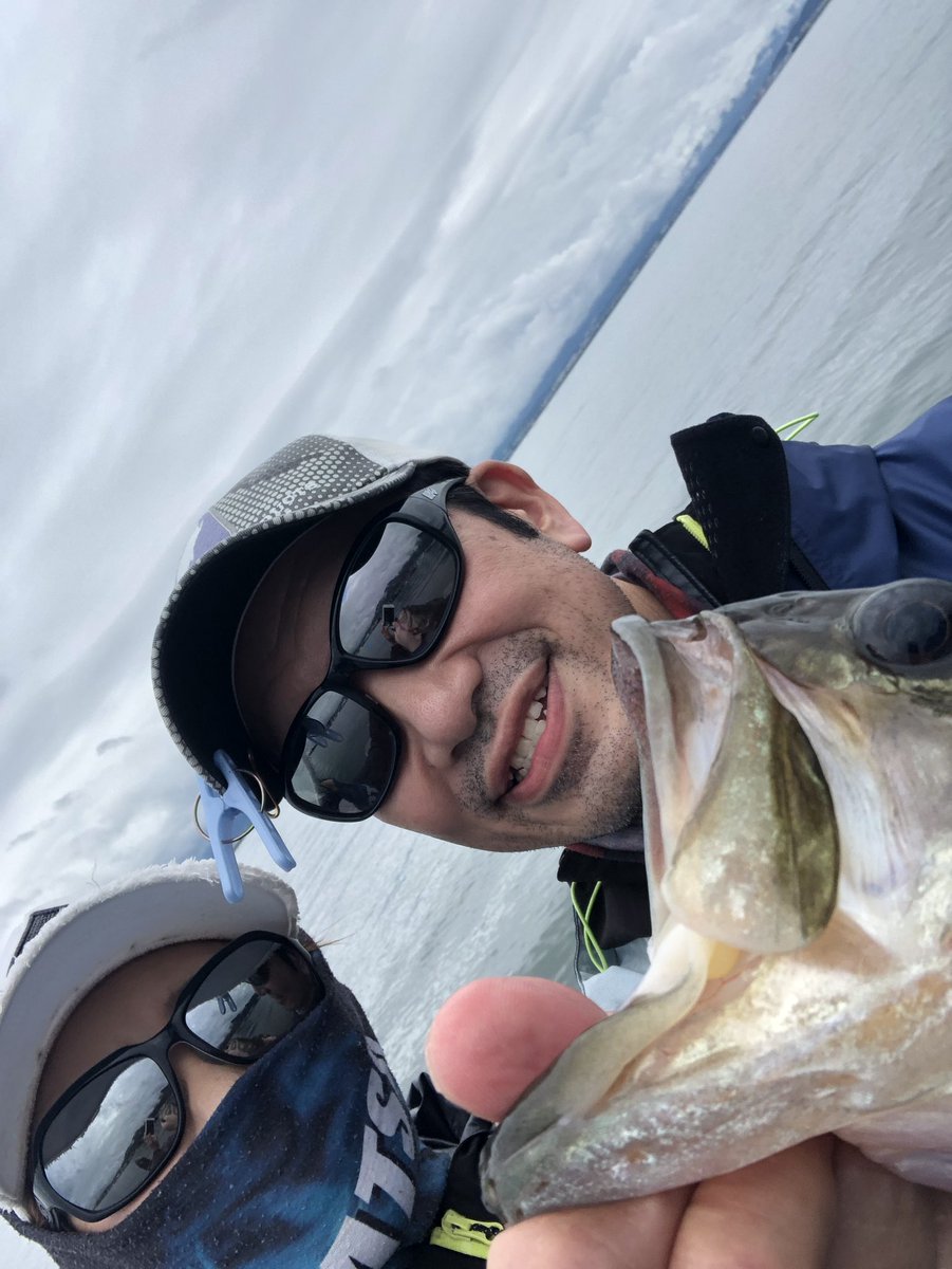MauYuhi's tweet photo. ヘルターツイスター
巻き大好きカメラマンHさん
お見事です。
57・50オーバー
#IMAKATSU
#イマカツ
#endless_fishing24
#triumph.m24
#バスボートジャパン
#ミックバスクラブ
#東レ
#氷撃
#mutamarinefishing 
#mutamarine
#muta
#バス釣り
#琵琶湖バス釣り
#琵琶湖ガイド
#ガイド募集 https://t.co/2fAHsXQBz3